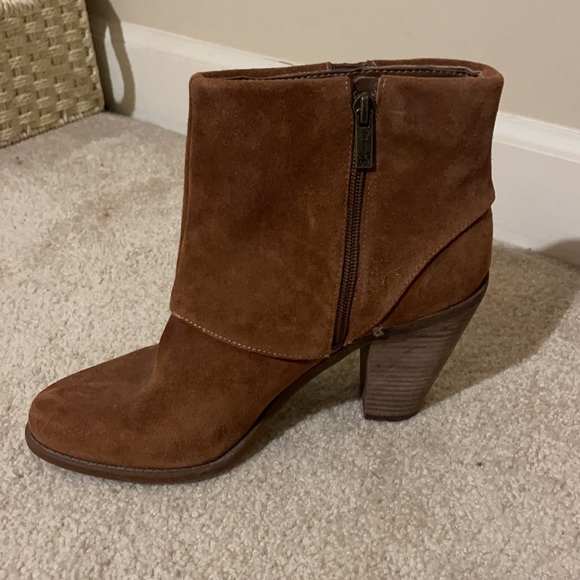 Jessica Simpson Size 10 Brown Ankle Boots - Picture 3 of 5